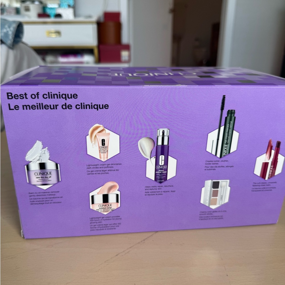 CLINIQUE
Best-Of-Clinique set - Picture 2 of 5